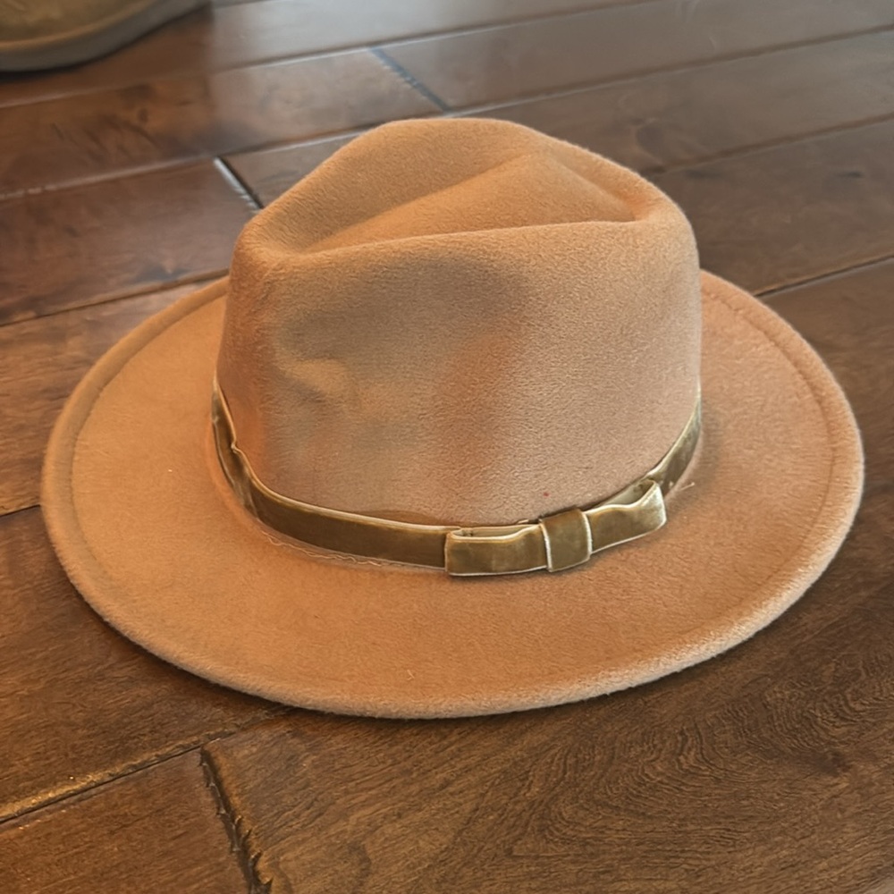 Fall hat